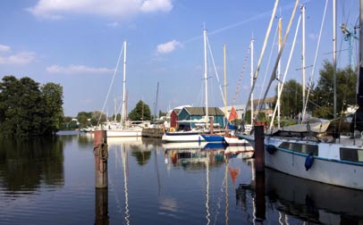 Ein sehr ruhiges Fleckchen Hafen hier in Harburg