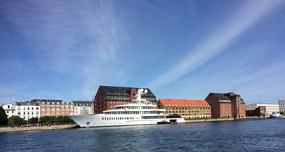 Megayacht in Kopenhagen